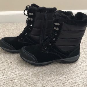NWOT All weather boot with lace up and side zipper